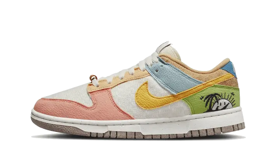 Dunk Low SE Sun Club