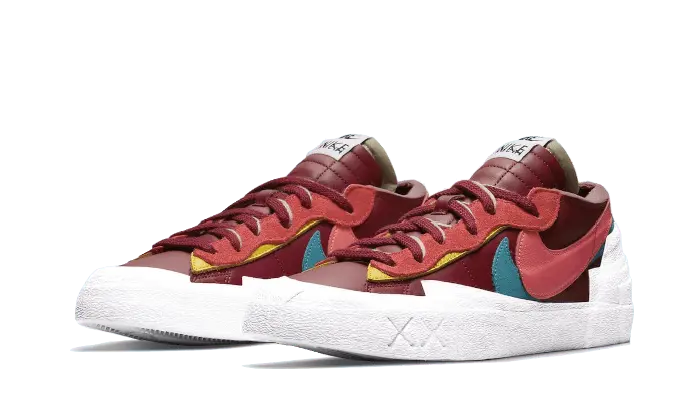 Nike Blazer Low Sacai Kaws Red - DM7901-600