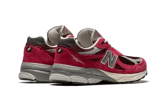 New Balance 990 V3 Scarlet