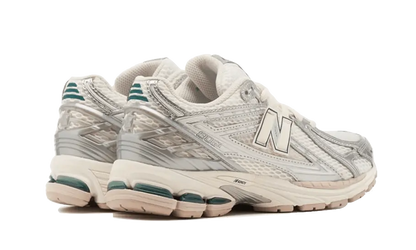 New Balance 1906R Silver Metallic Cream