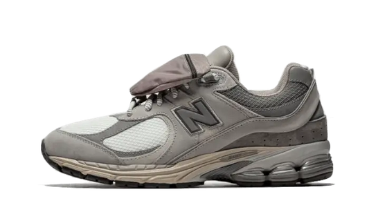 New Balance 2002R Pocket Grey