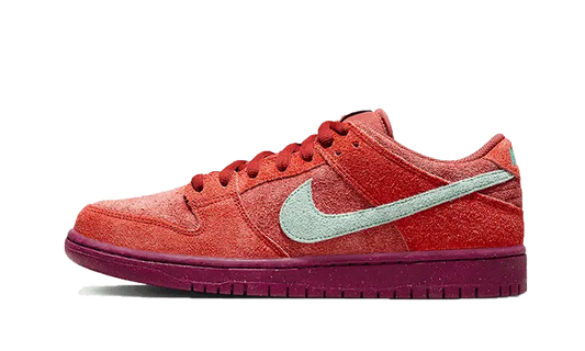 Nike SB Dunk Low Mystic Red