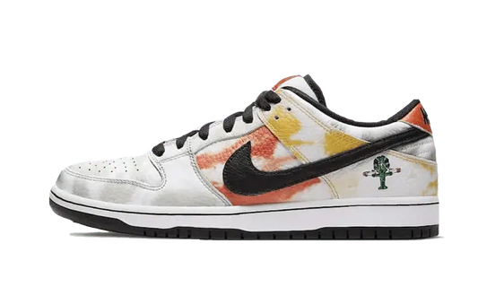 Nike SB Dunk Low Raygun Away - BQ6832-101