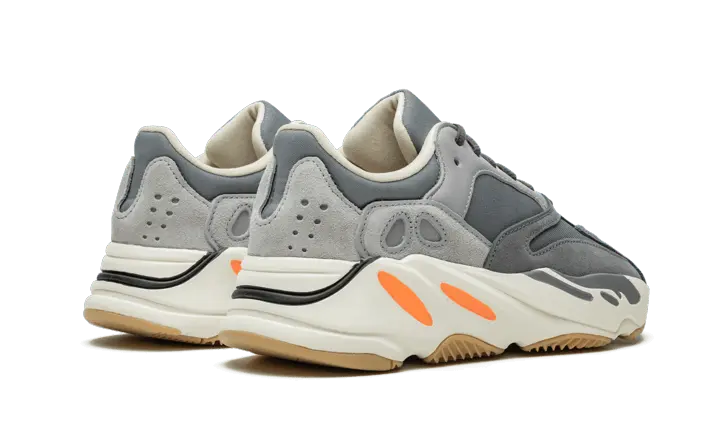 Adidas Yeezy Boost 700 Magnet - FV9922